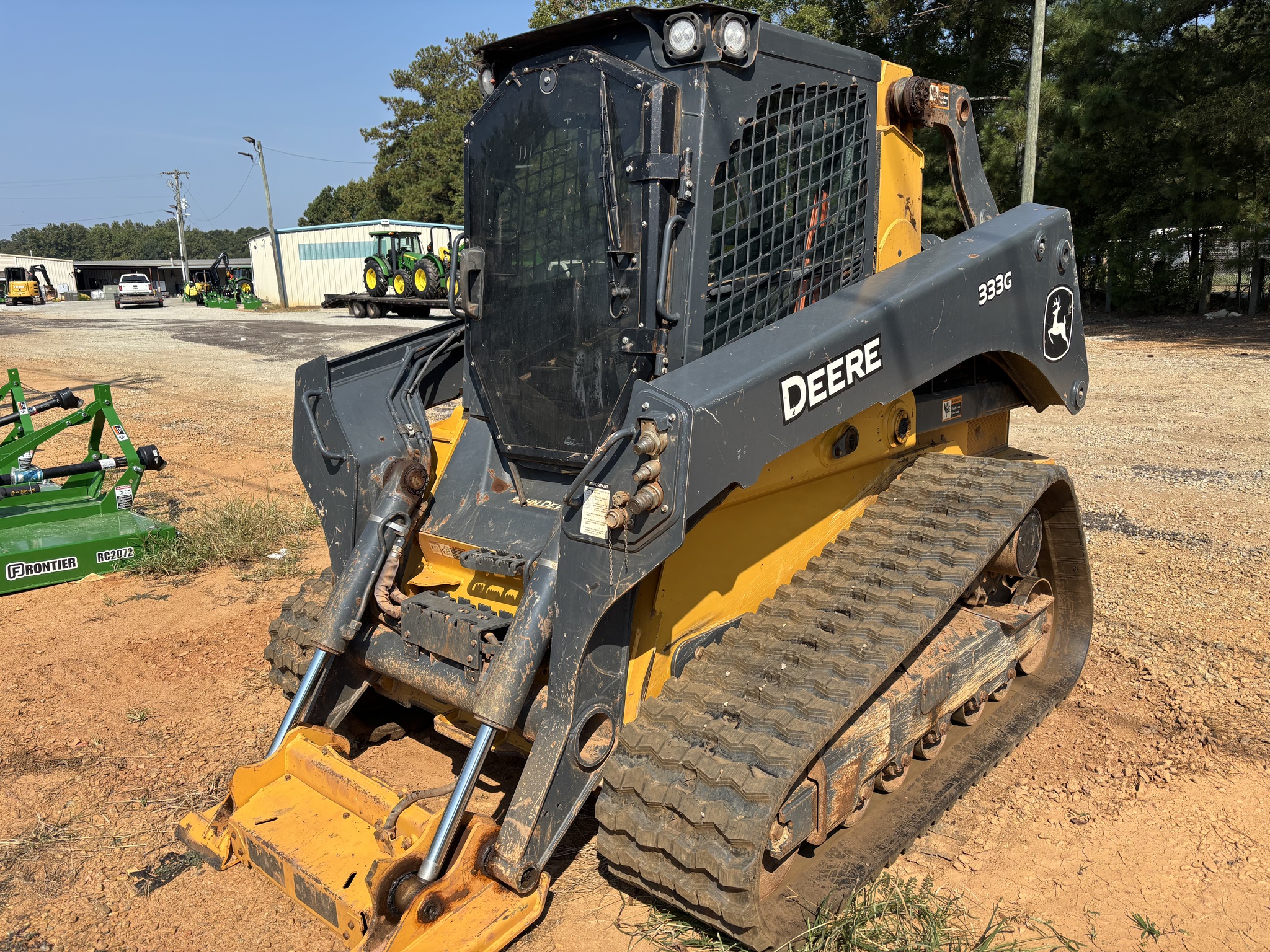 2023 John Deere 333G Image 1