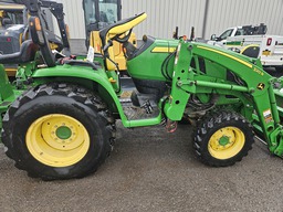 Tractor - Compact Utility For Sale 2018 John Deere 3033R , 31 HP