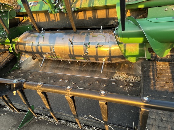 Used 2024 John Deere HD45R Combine Platforms at Horizon Ag & Turf in Lloydminster, AB - Photo7