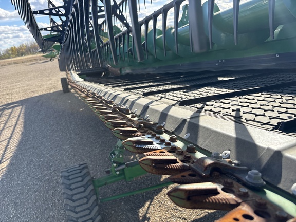 Used 2024 John Deere HD45R Combine Platforms at Horizon Ag & Turf in Wetaskiwin, AB - Photo6