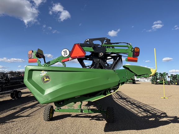 Used 2024 John Deere HD45R Combine Platforms at Horizon Ag & Turf in Wetaskiwin, AB - Photo20