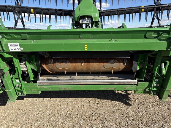 Used 2024 John Deere HD45R Combine Platforms at Horizon Ag & Turf in Wetaskiwin, AB - Photo16
