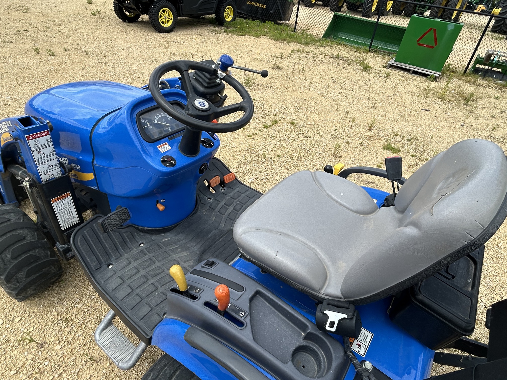  2010 New Holland Boomer 1030 at Heritage Tractor in Freeport, IL