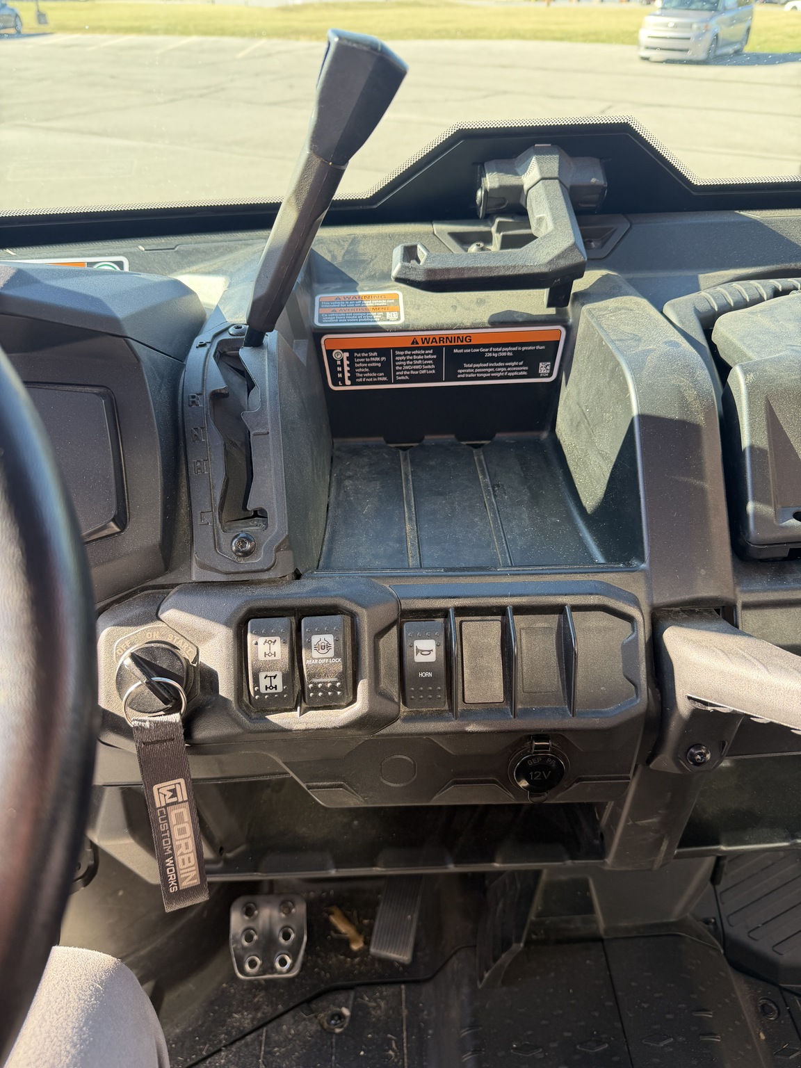 2023 Can-Am Defender HD9 DPS Image 14