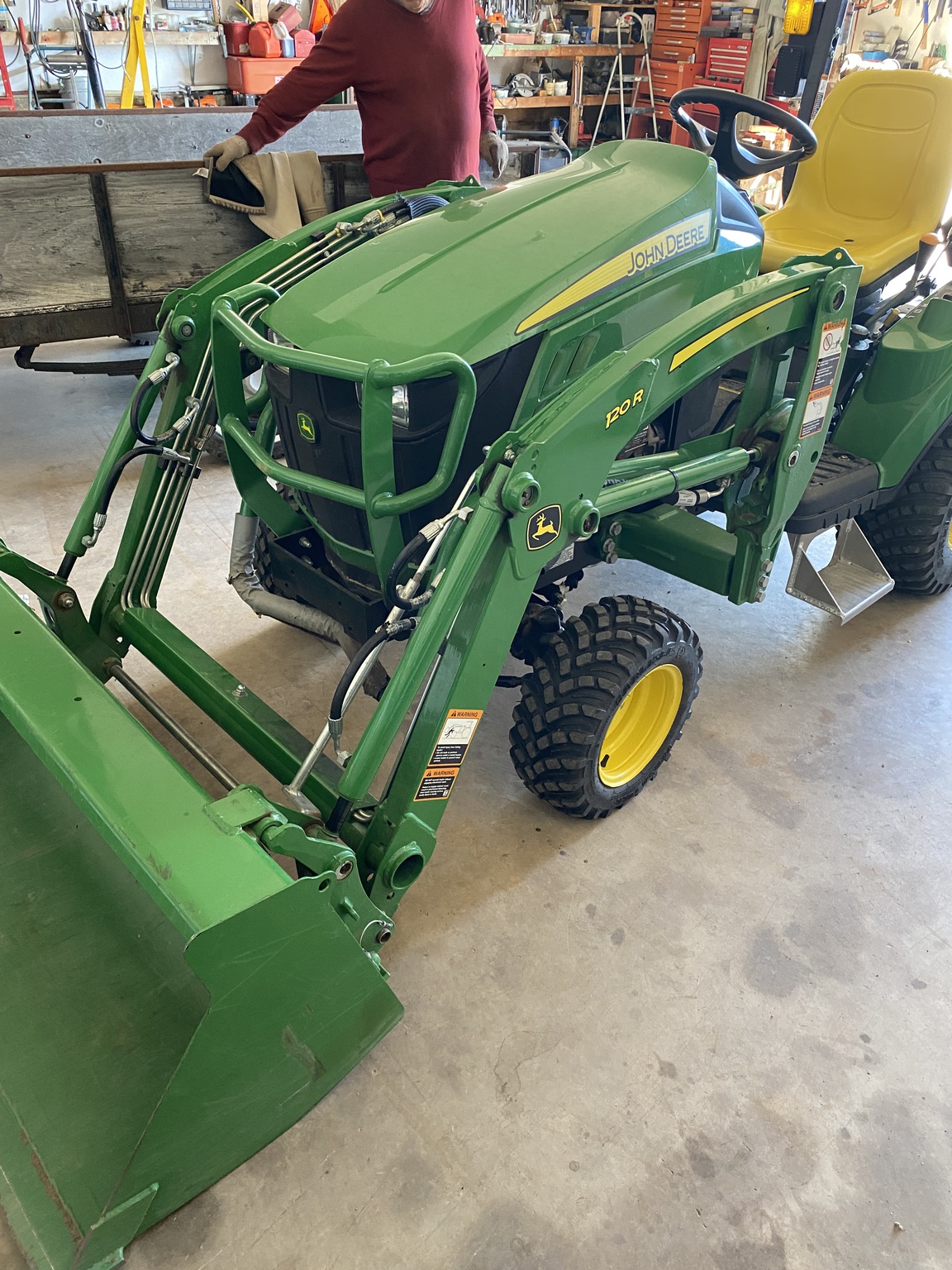 2023 John Deere 1023E Image 17