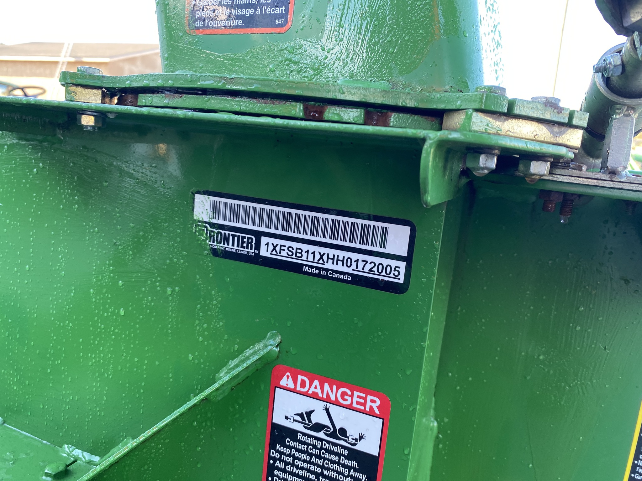 2023 John Deere 1023E Image 15