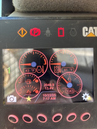 Used 2024 Caterpillar 299D3 Compact Track Loaders at Horizon Ag & Turf in Edmonton West, AB - Photo6