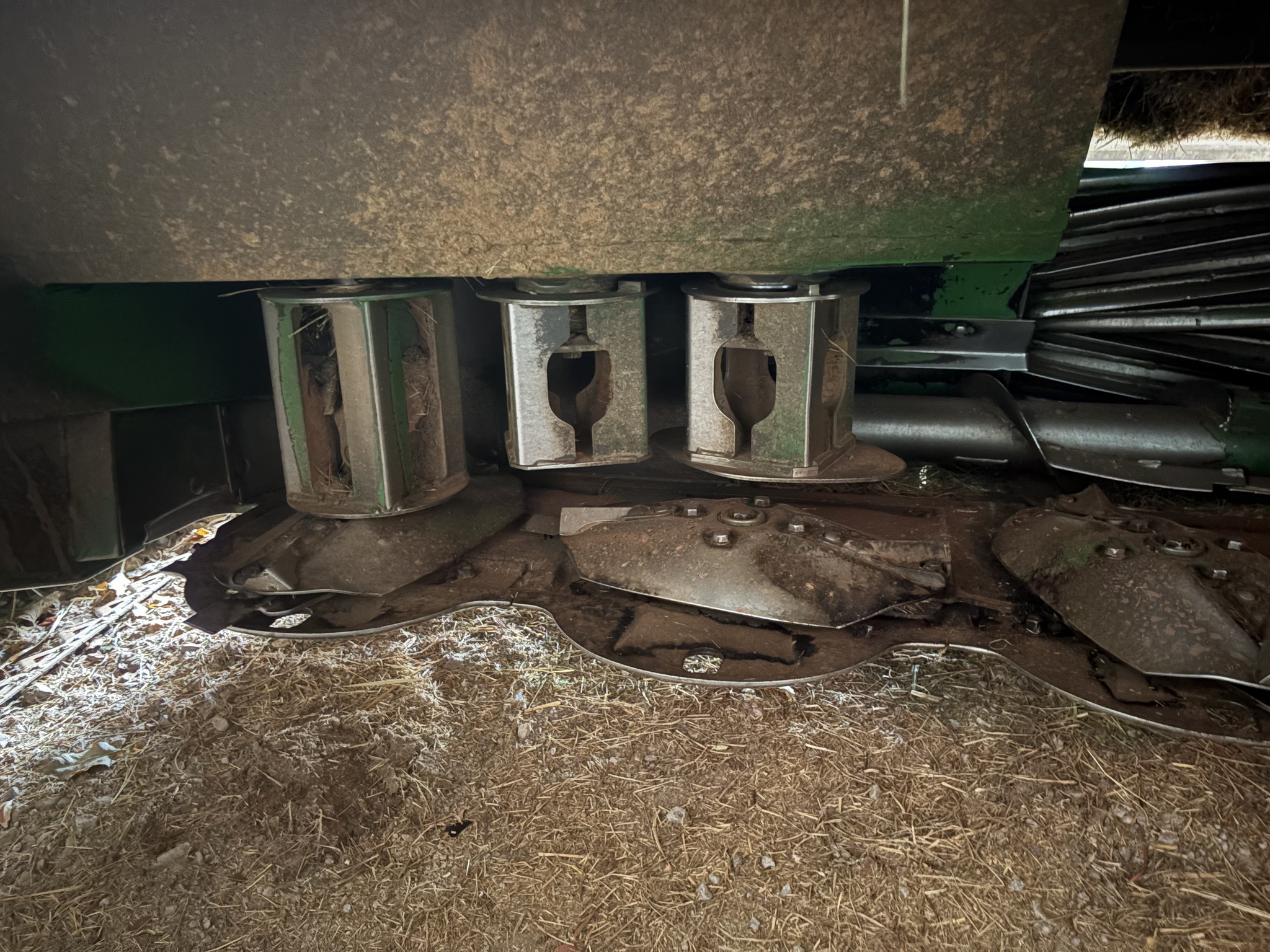 2024 John Deere W235R Image 36