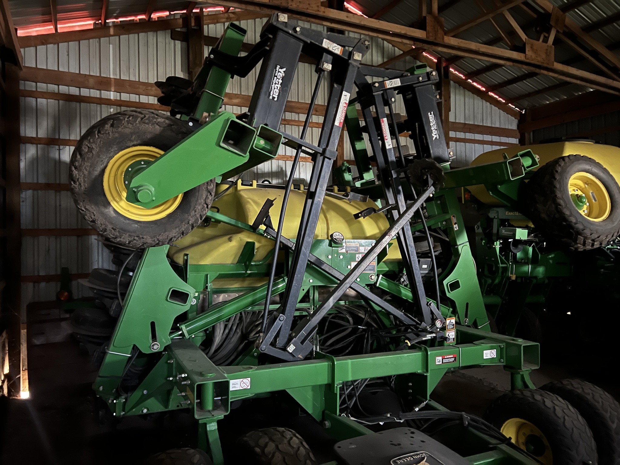 2011 John Deere 1990 Image 3