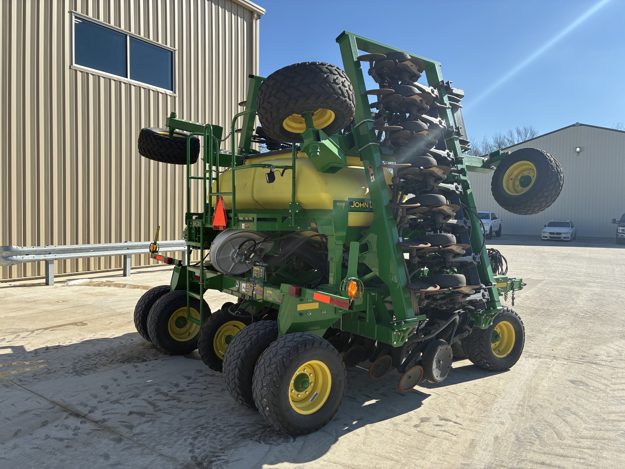 2011 John Deere 1990 Image 3