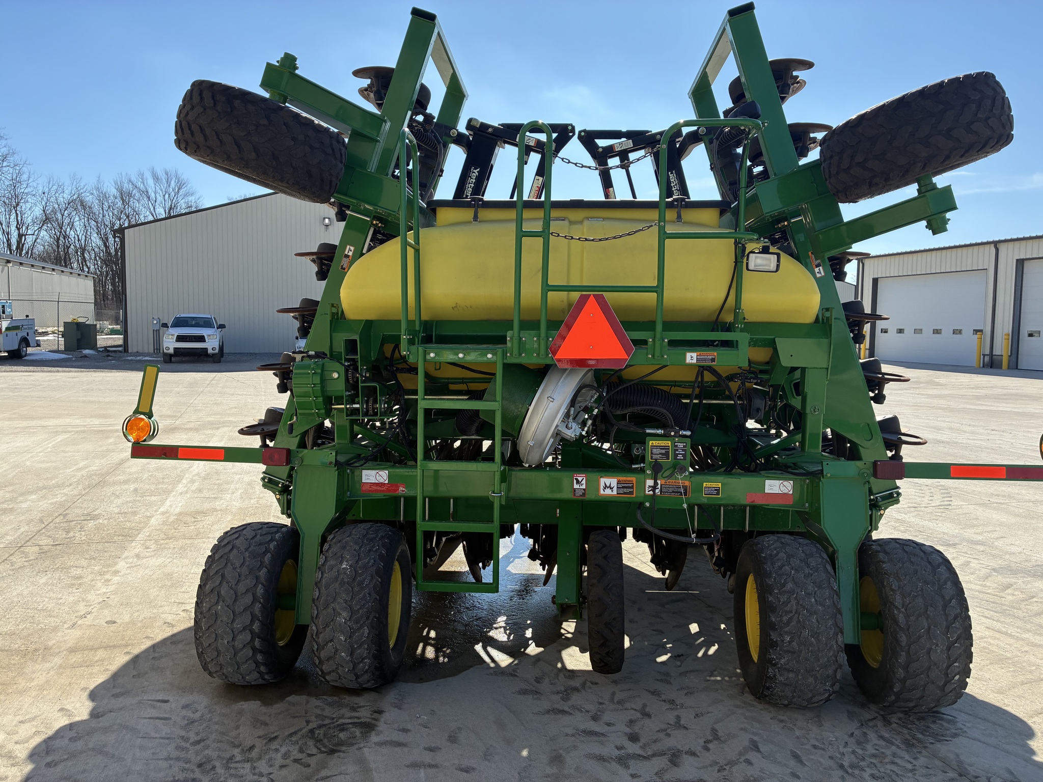 2011 John Deere 1990 Image 4