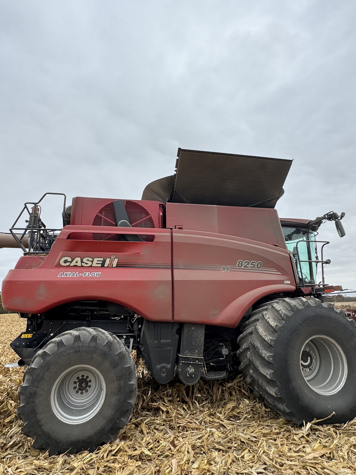 2023 Case IH 8250 Image 9