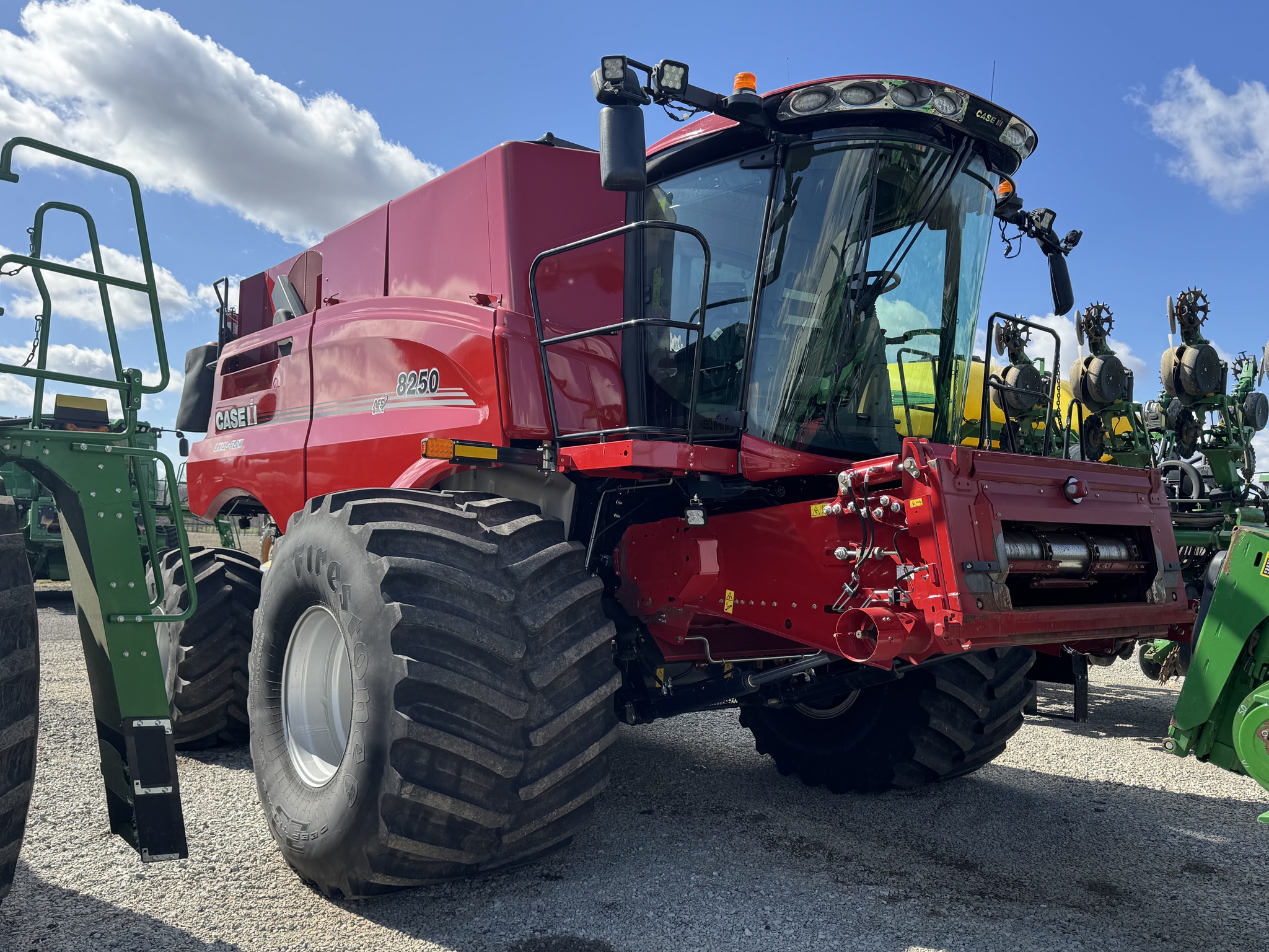 2023 Case IH 8250 Image 1