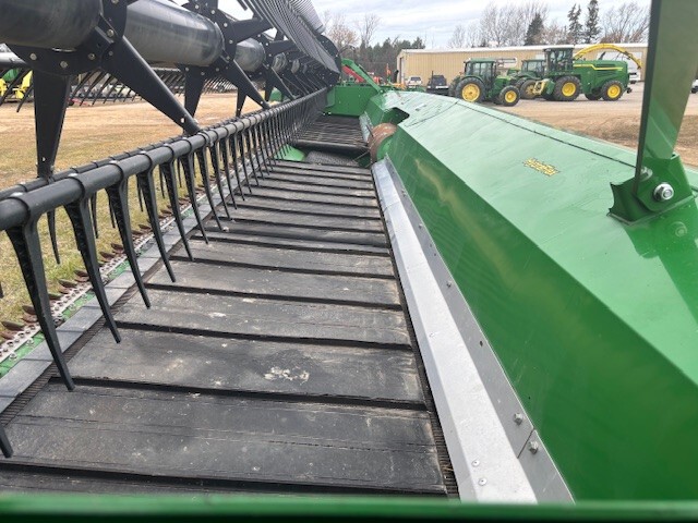 2019 John Deere 735FD Image 9