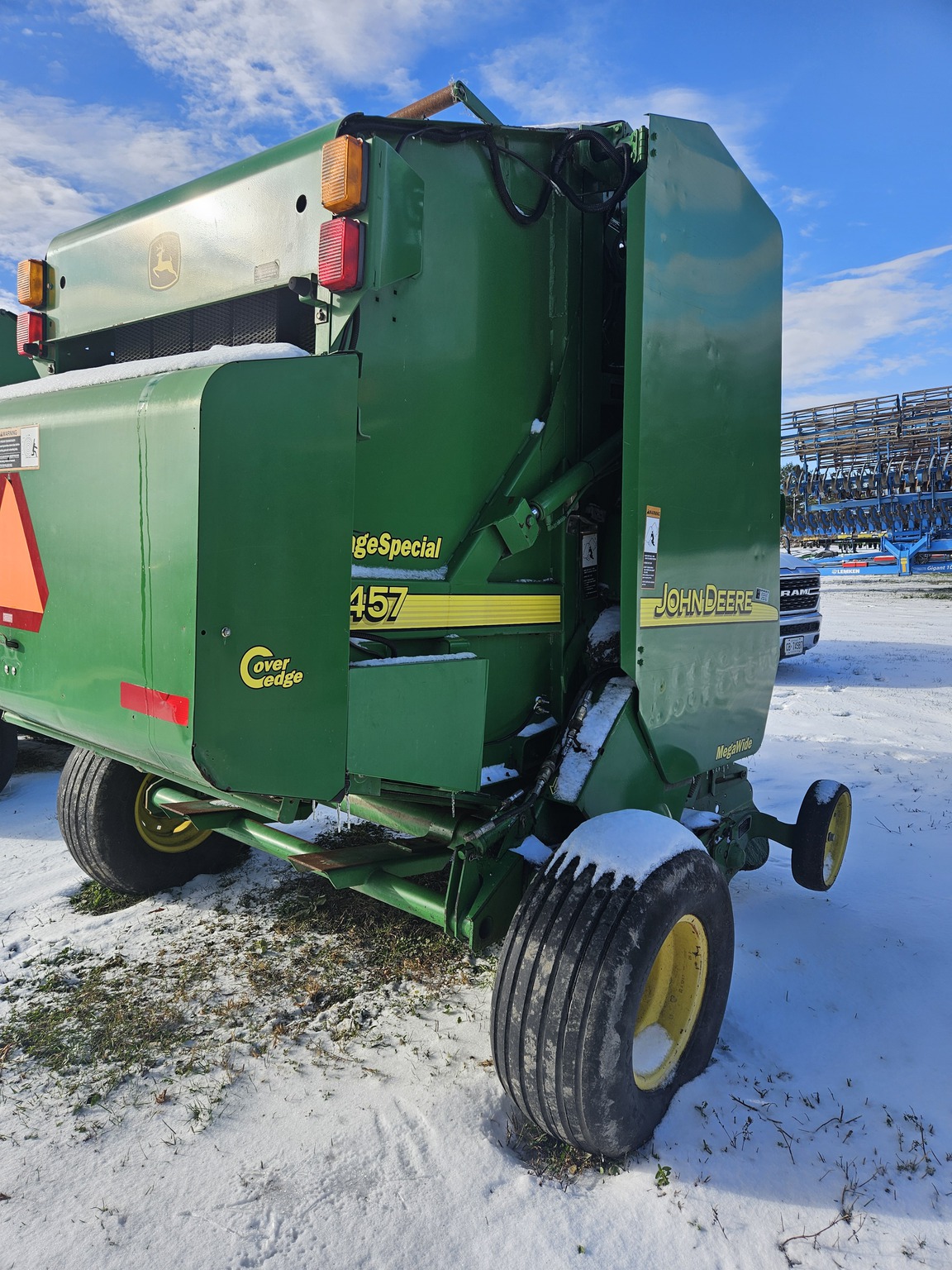 2005 John Deere 457 Silage Special Image 3