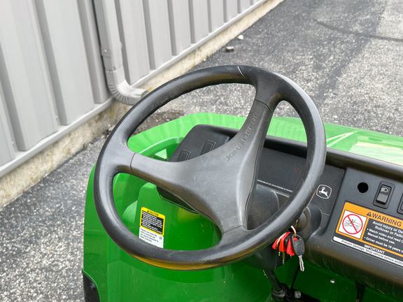 2024 John-Deere TX 4X2