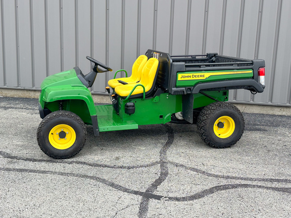 2024 John-Deere TX 4X2