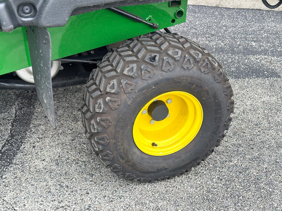 2024 John-Deere TX 4X2