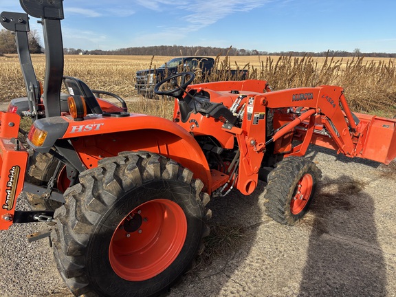 Photo of 2017 Kubota L3800