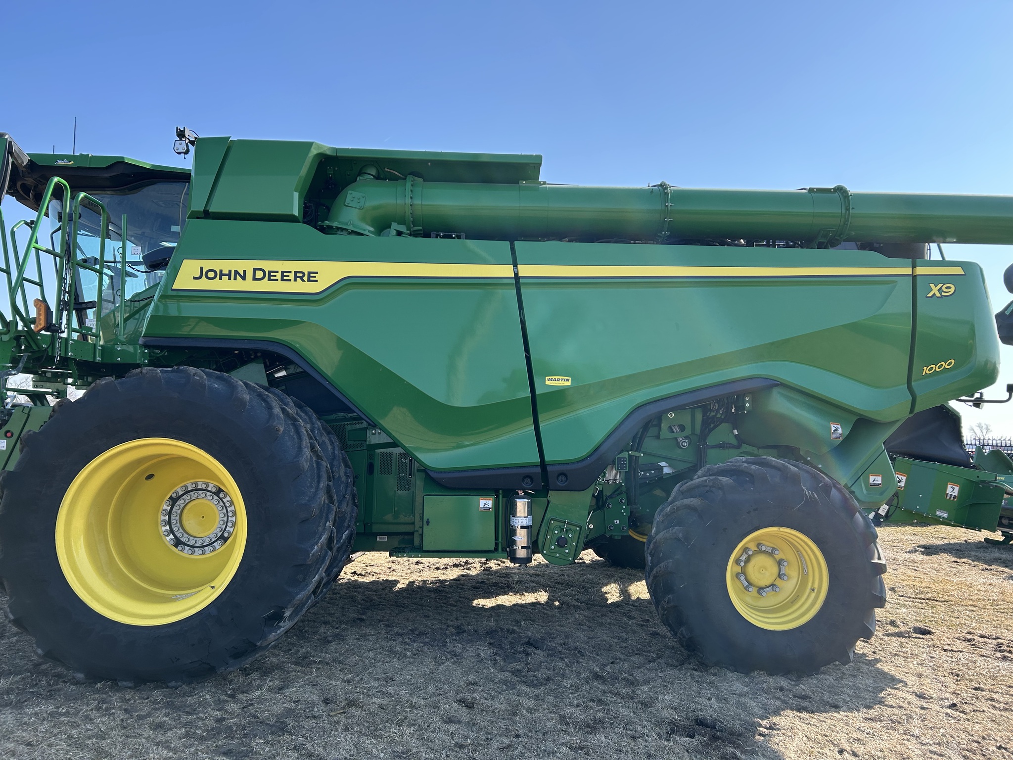  2023 John Deere X9 1000 at Heritage Tractor in Galesburg, IL