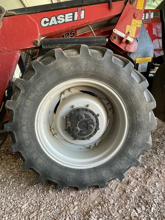 Case MAXXUM125 image 26