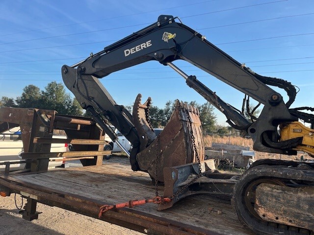 2021 John Deere 60G Image 5