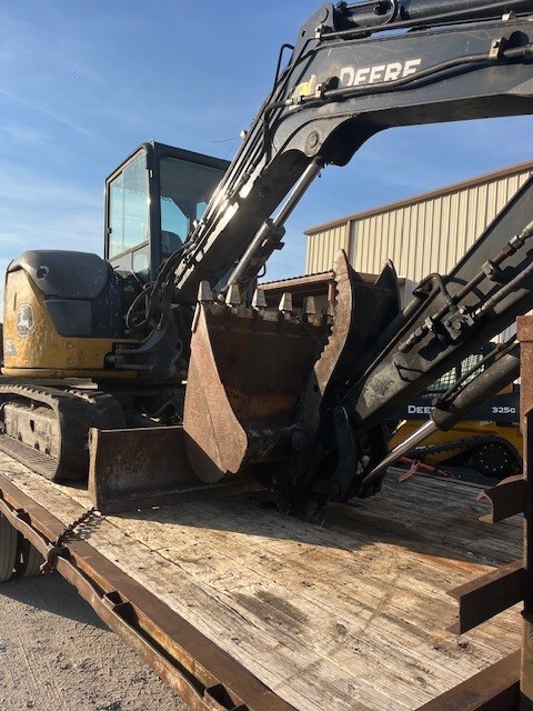 2021 John Deere 60G Image 6