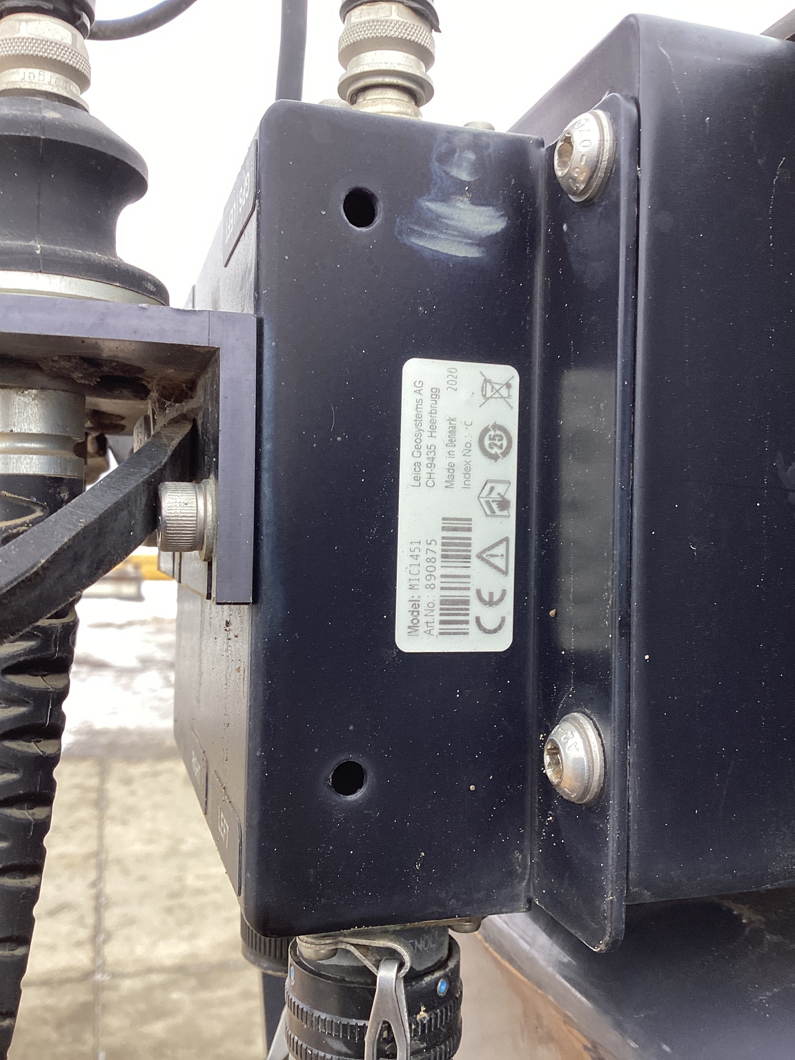 2020 John Deere 700L Image 15