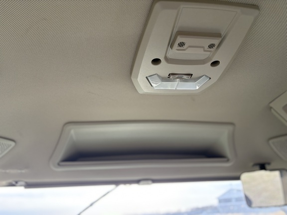 2025 John Deere 8R 410 - Photo15