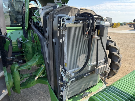 2025 John Deere 8R 410 - Photo23