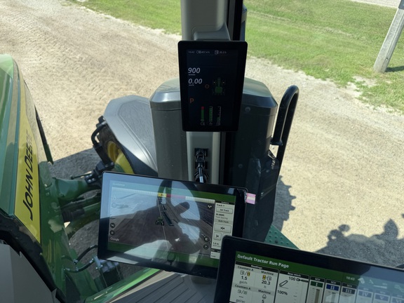 2025 John Deere 8R 410 - Photo35
