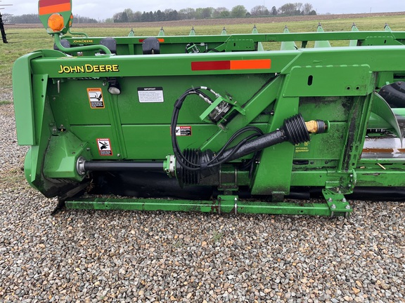 2011 John Deere 608C - Photo14