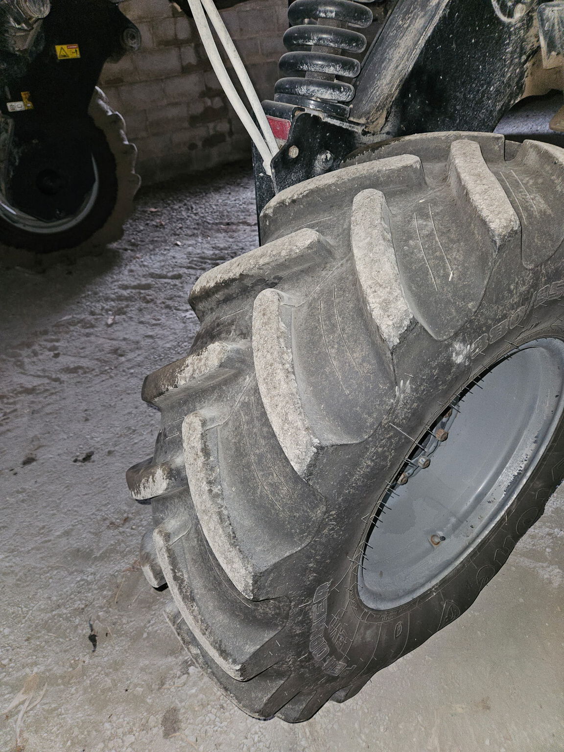 2011 Spra-Coupe 4660 Image 4