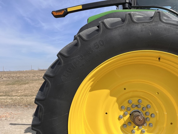 2025 John Deere 8R 280 - Photo16