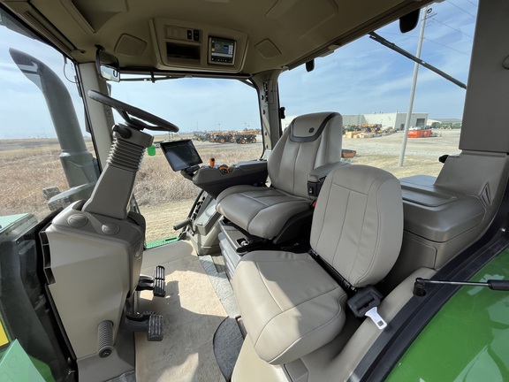 2025 John Deere 8R 280 - Photo35