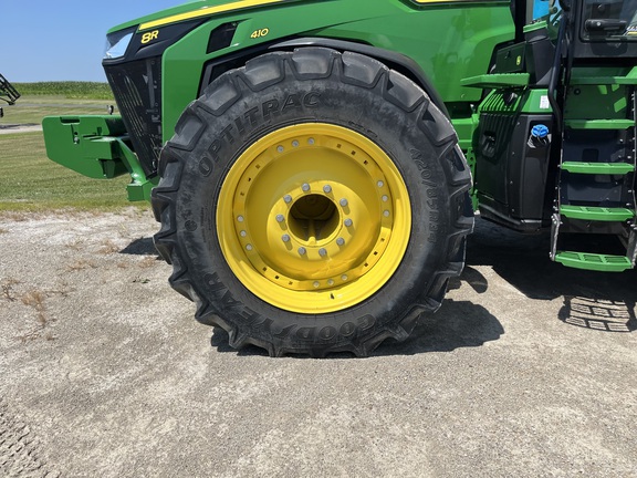 2025 John Deere 8R 410 - Photo9