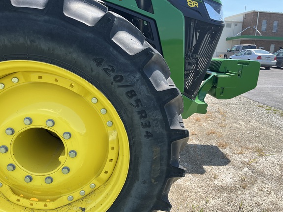 2025 John Deere 8R 410 - Photo13