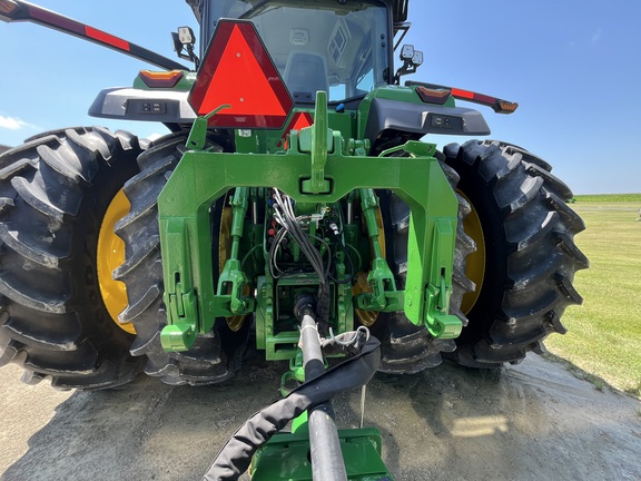 2025 John Deere 8R 410 - Photo23