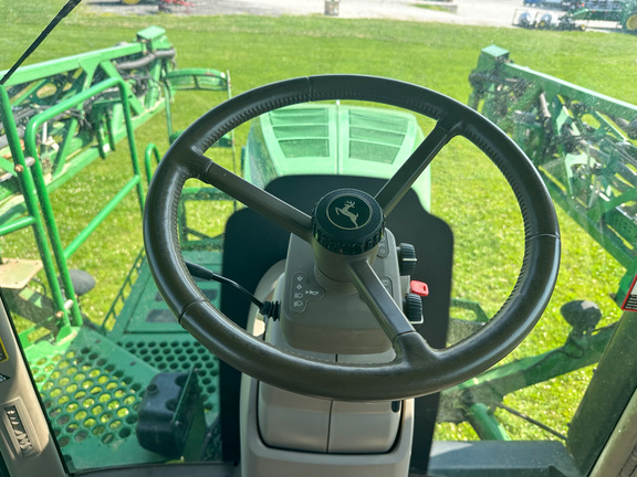 2015 John-Deere R4045