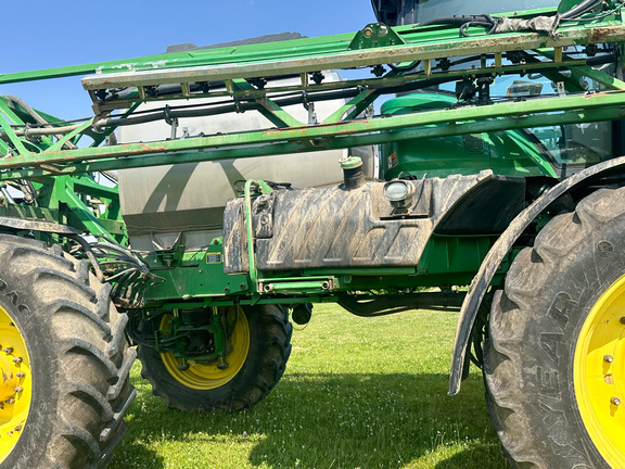 2015 John-Deere R4045