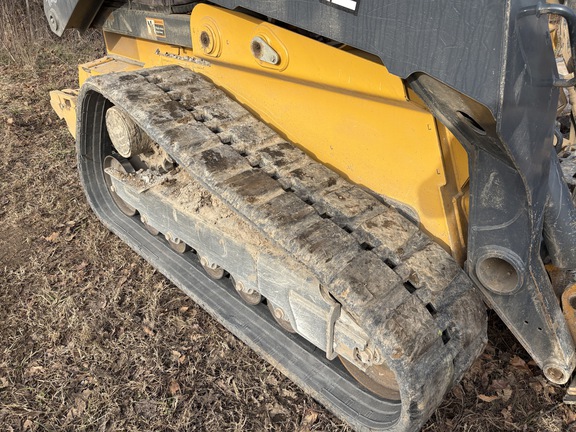 Photo of 2023 John Deere 333G