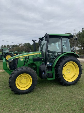 2025 John Deere 5105M