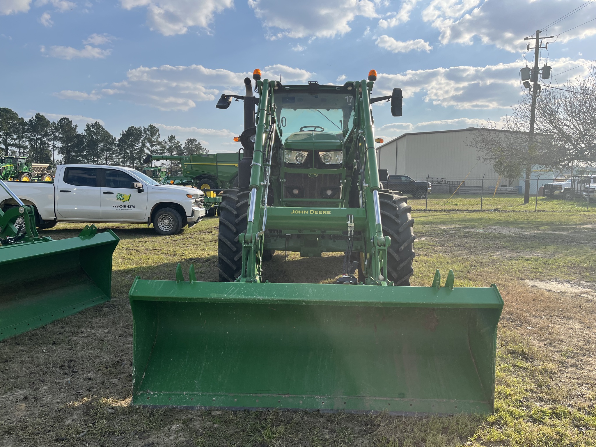 2024 John Deere 6R 175 Image 9