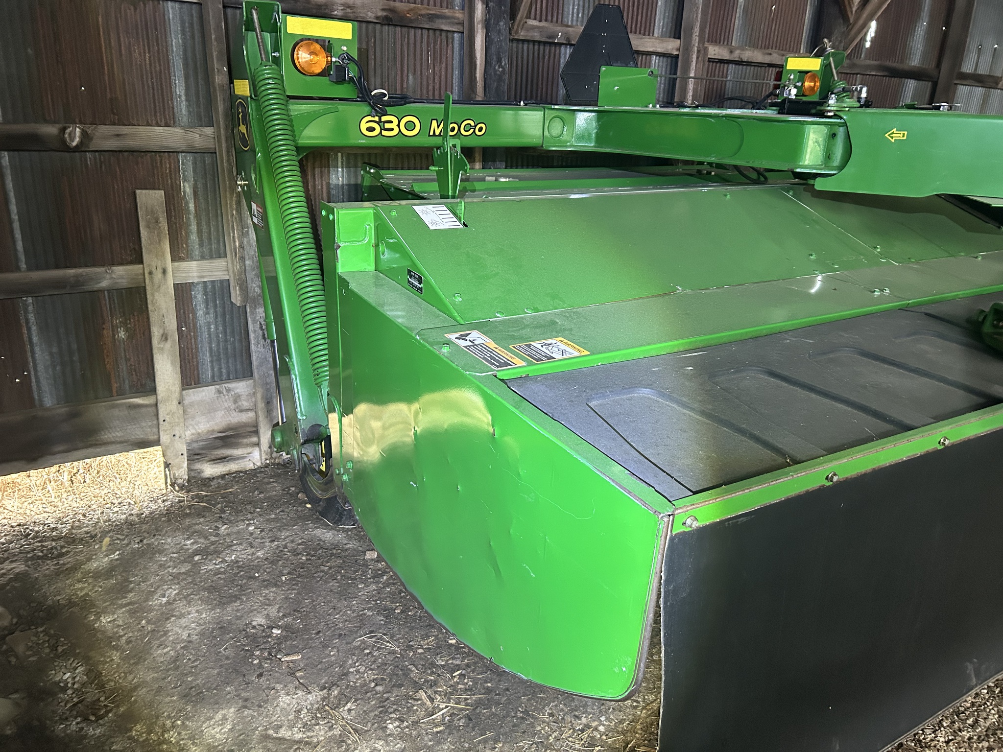 2014 John Deere 630 Image 2