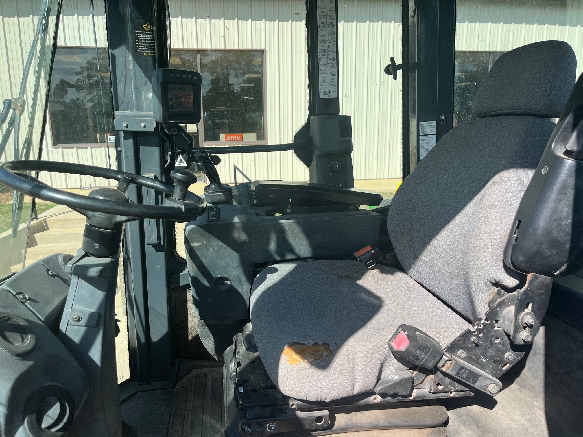 2017 John Deere 544K-II Image 6