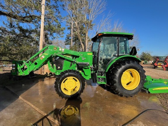 2014 John Deere 5085E Photo 1