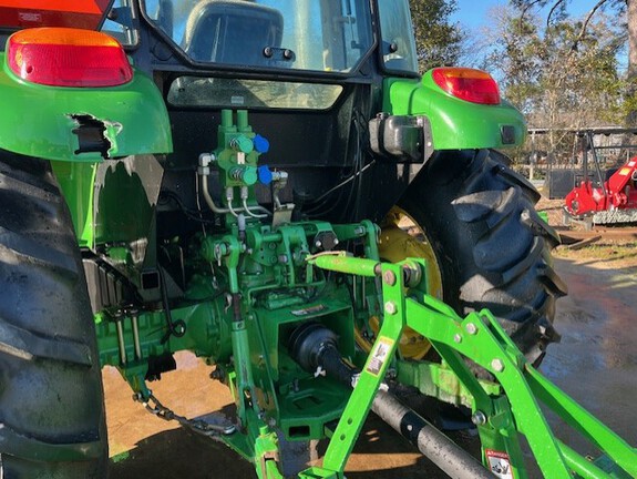 2014 John Deere 5085E Photo 4