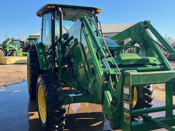2014 John Deere 5085E Photo 7