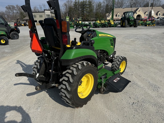 2021 John Deere 2025R