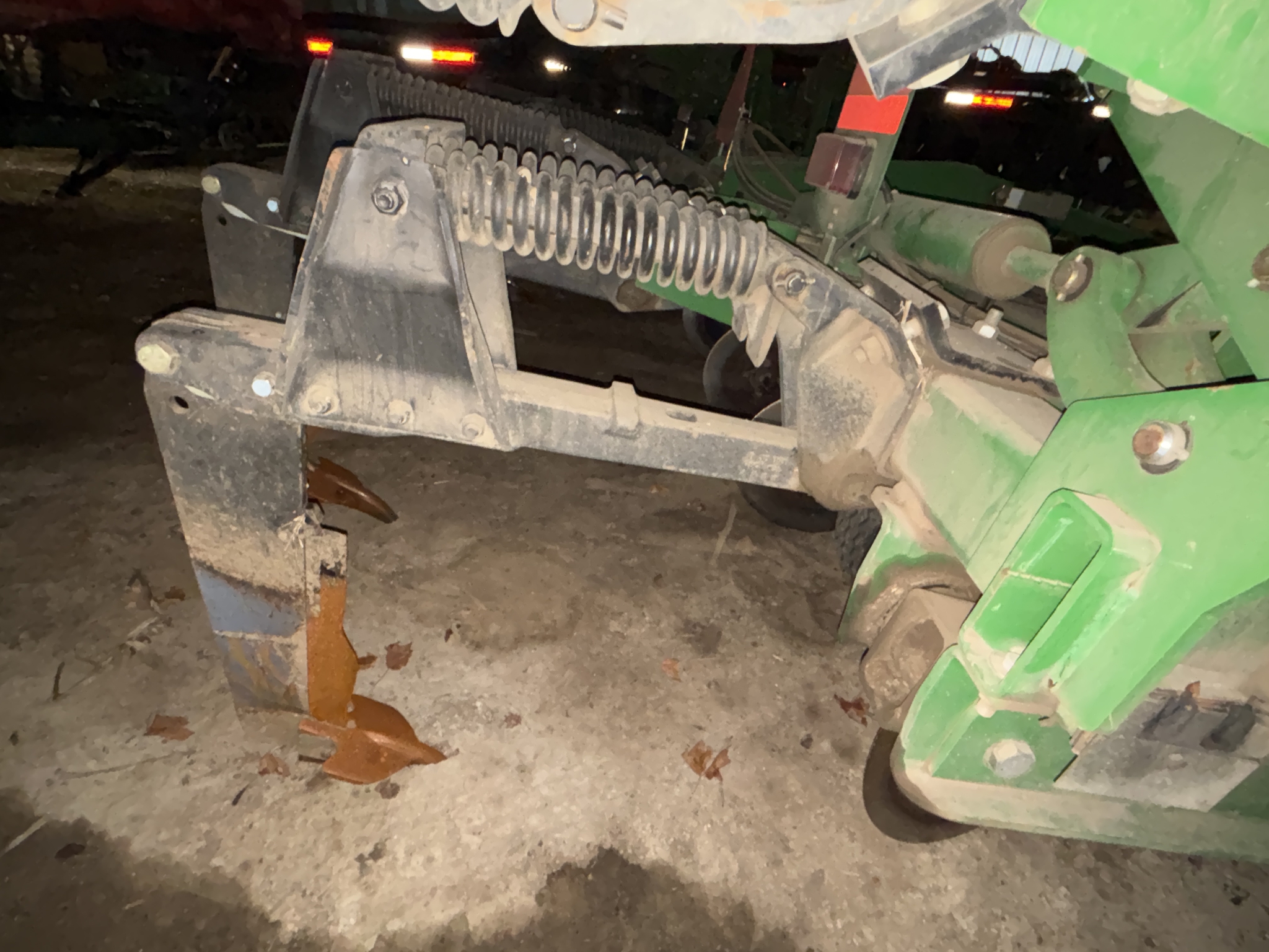 Used 2011 John Deere 2100 Rippers at Koenig Equipment in Anna, OH - PhotoXL4